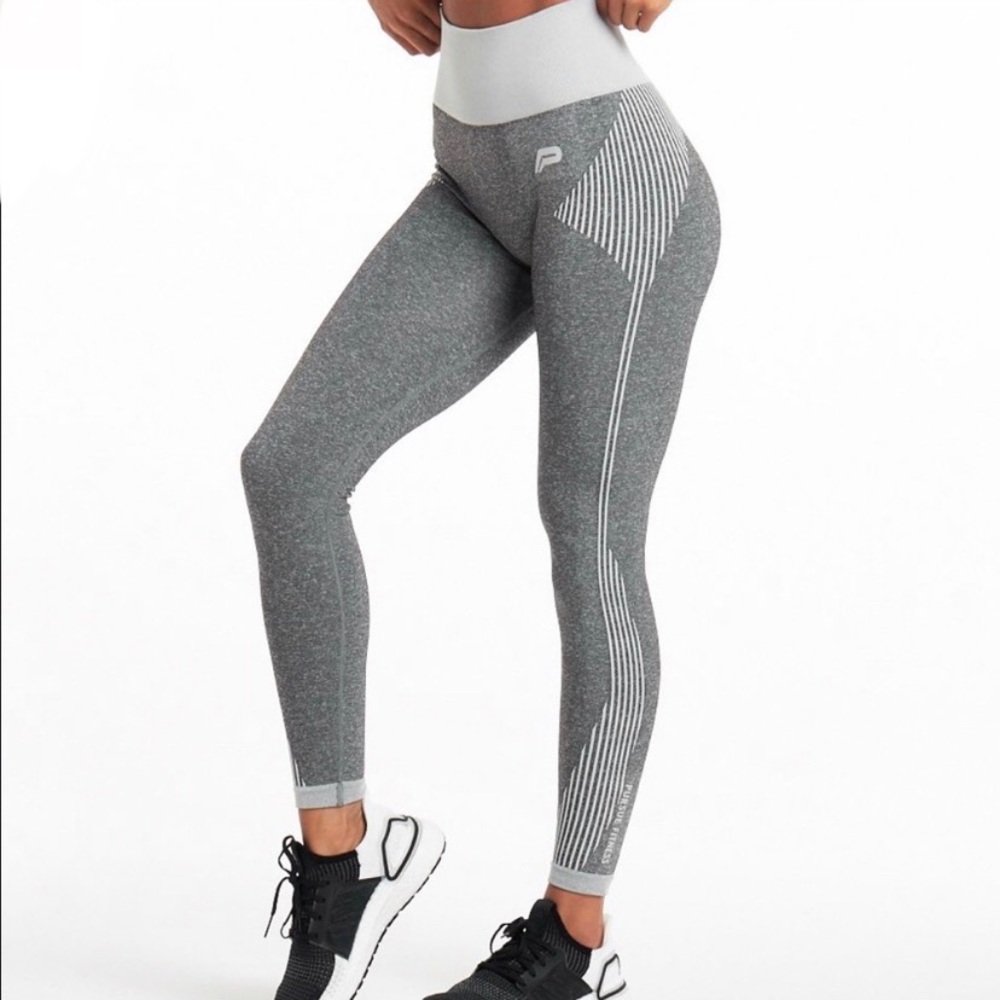 Pursue Fitness UK Adapt Seamless Gray Leggings